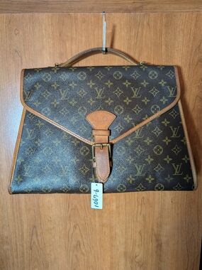 Louis Vuitton Beverly